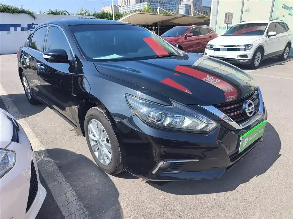 Teana 2.0 L XL Smart Progress