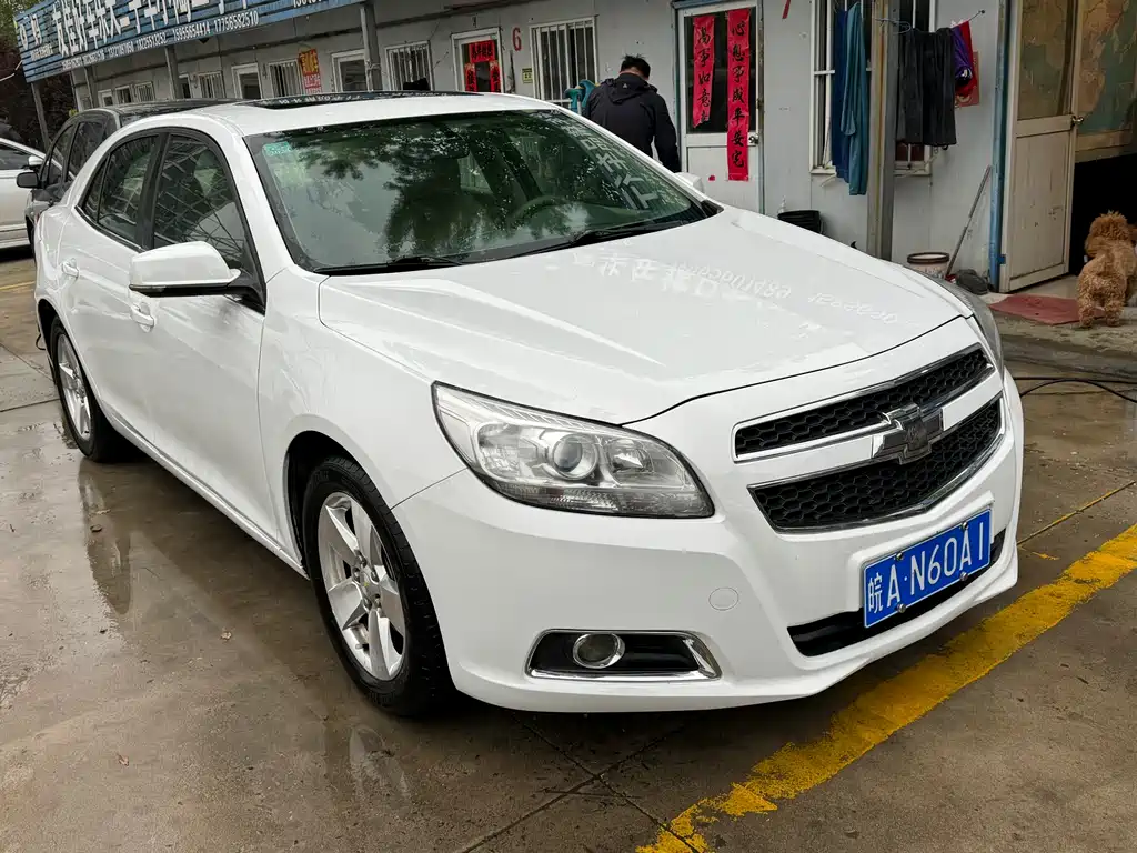 Malibu 2.0 L Auto Luxury