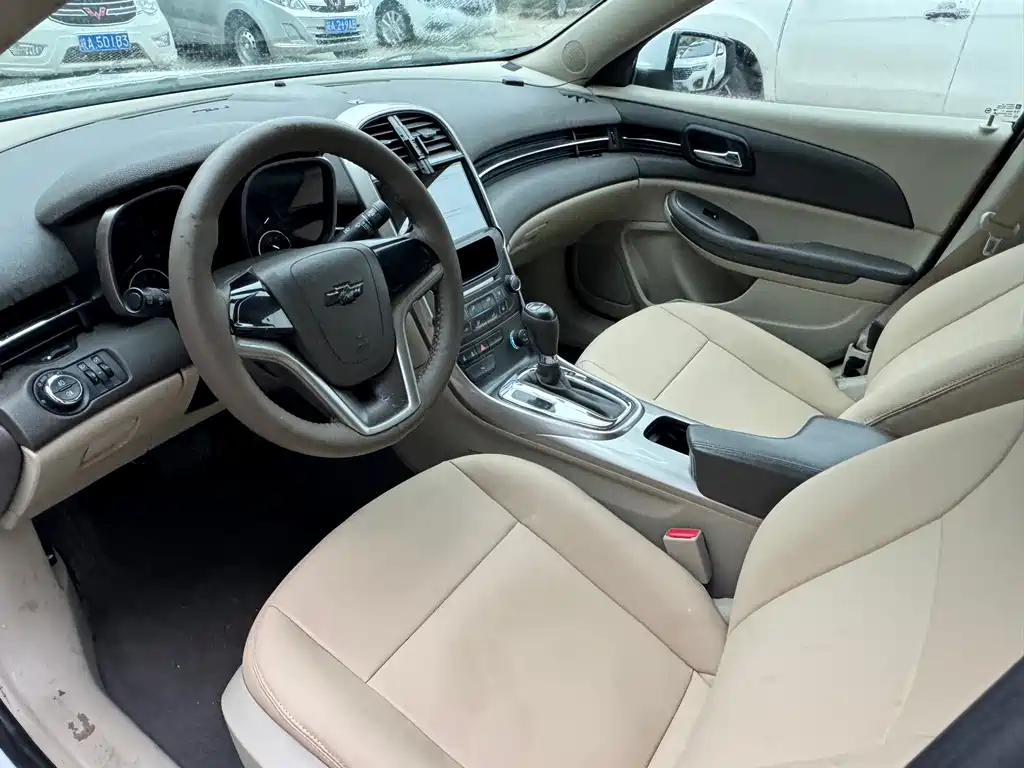 Malibu 2.0 L Auto Luxury