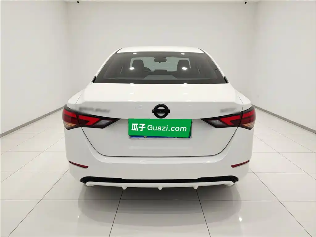 Sylphy 1.6 L XL CVT Joy