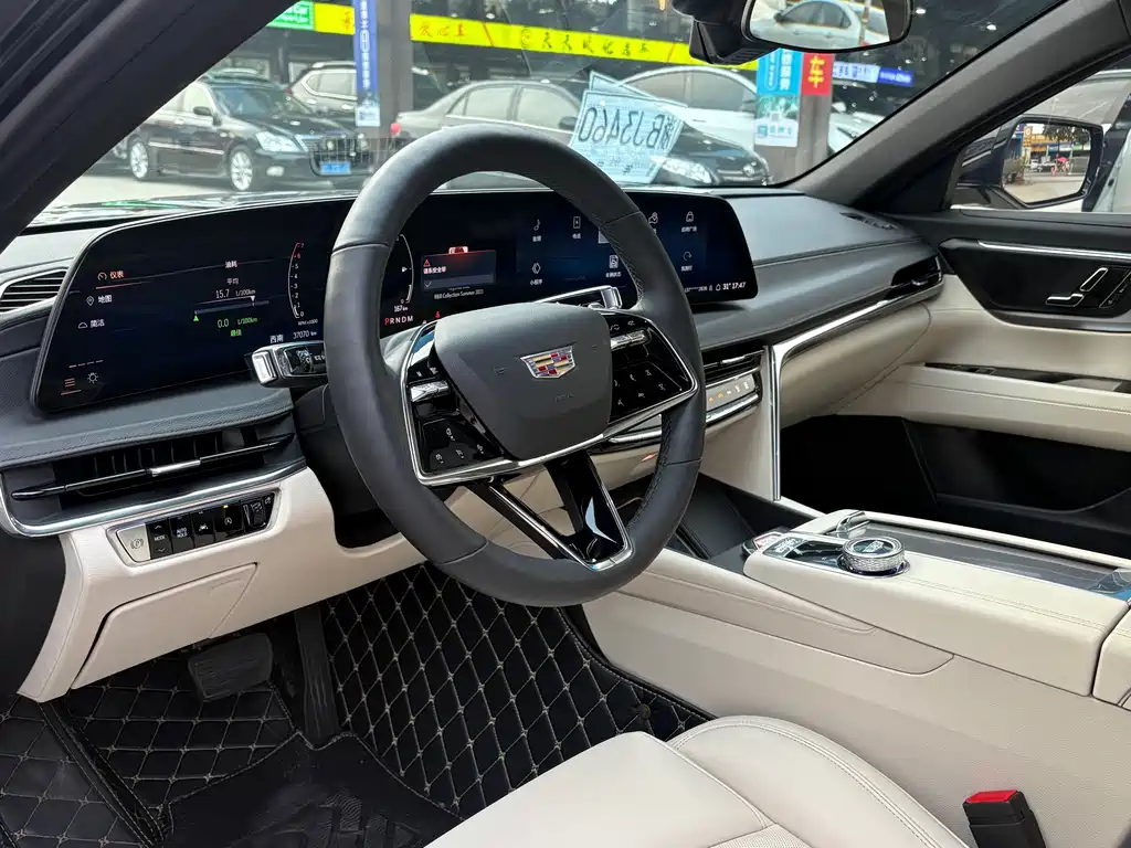 Cadillac CT6 28 T Style