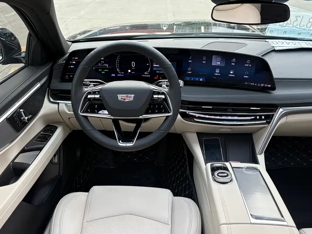 Cadillac CT6 28 T Style