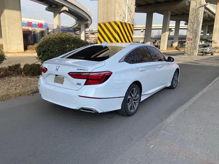 Honda Inspire 260 TURBO Elegant CN-V