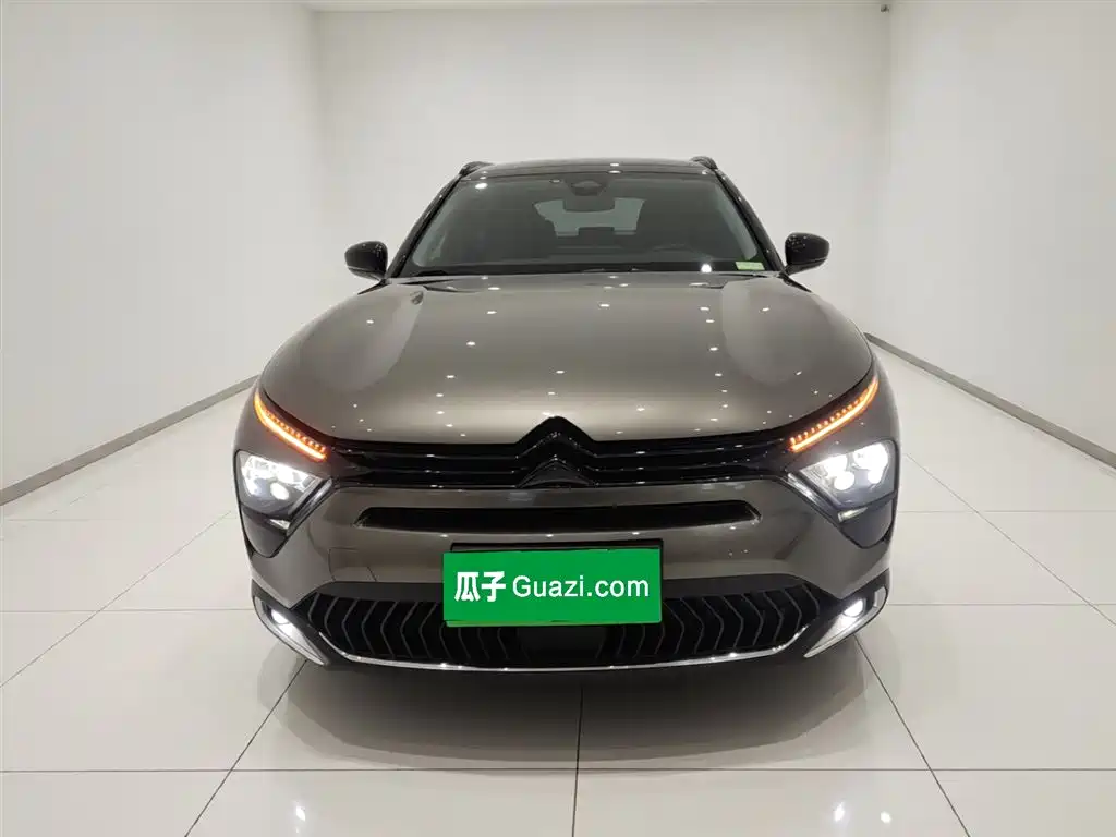 C5 X 凡尔赛C5 X 2021款 1.6 T 势不凡