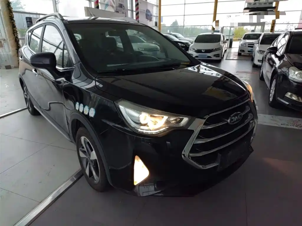 Refine S3 1.5 L Manual Luxury