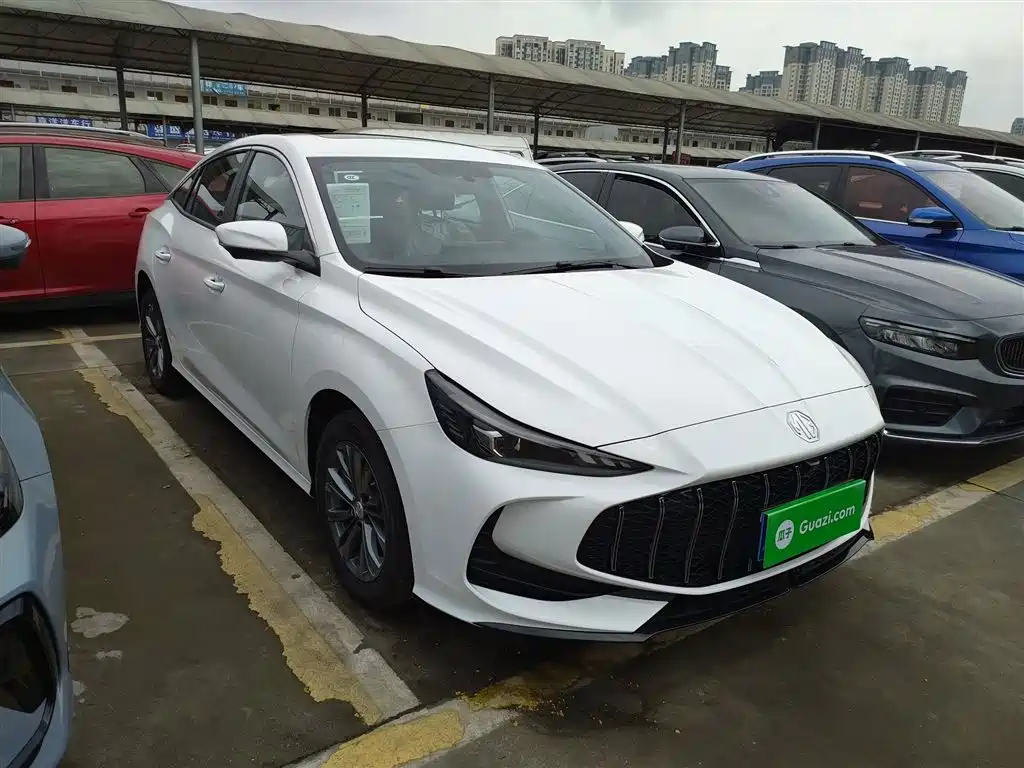 MG5 MG5 2026款 180 DVVT 全球豪华版