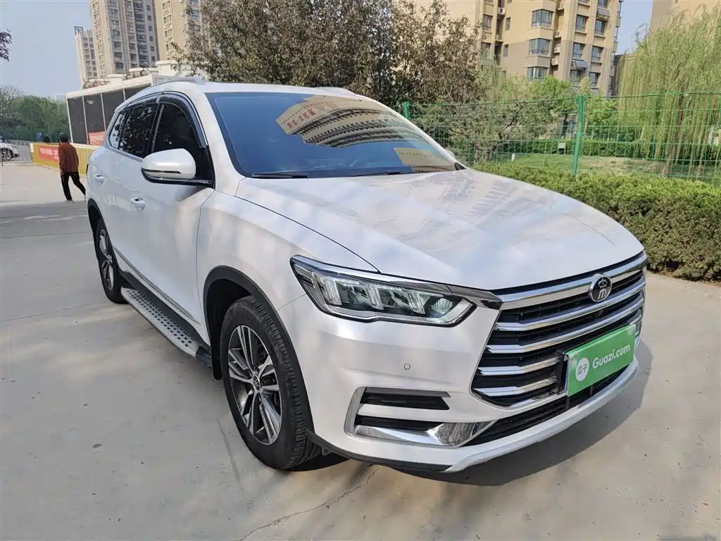 Song Pro 1.5 T Auto Luxury