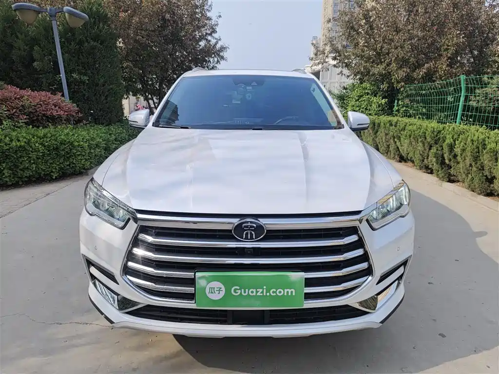 Song Pro 1.5 T Auto Luxury
