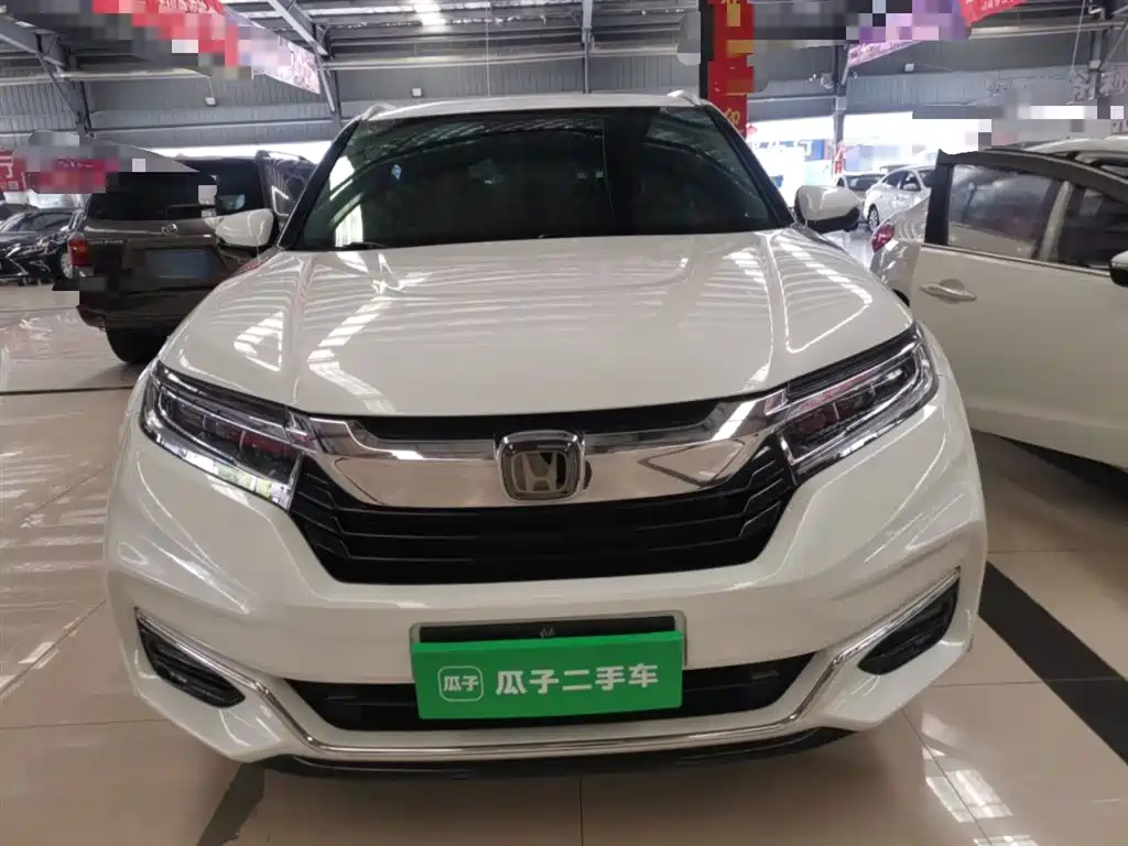 Avancier 370 TURBO 4 WD Premium