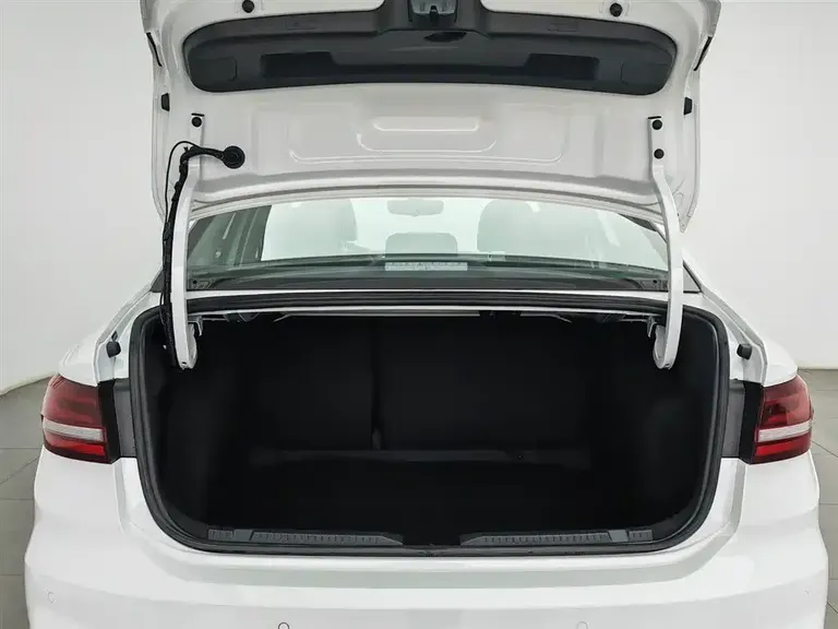 Volkswagen Lavida 1.5 L Auto Comfort