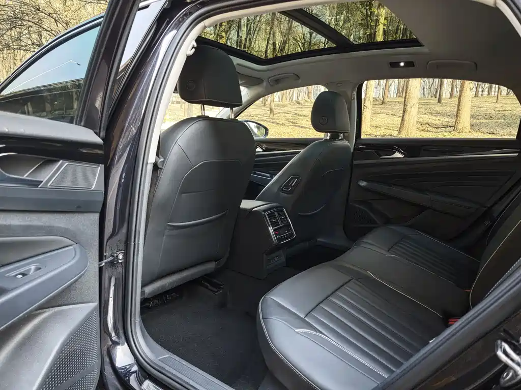 Passat 330 TSI Elite