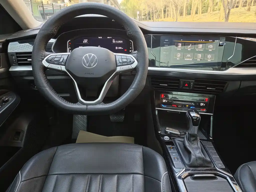Passat 330 TSI Elite