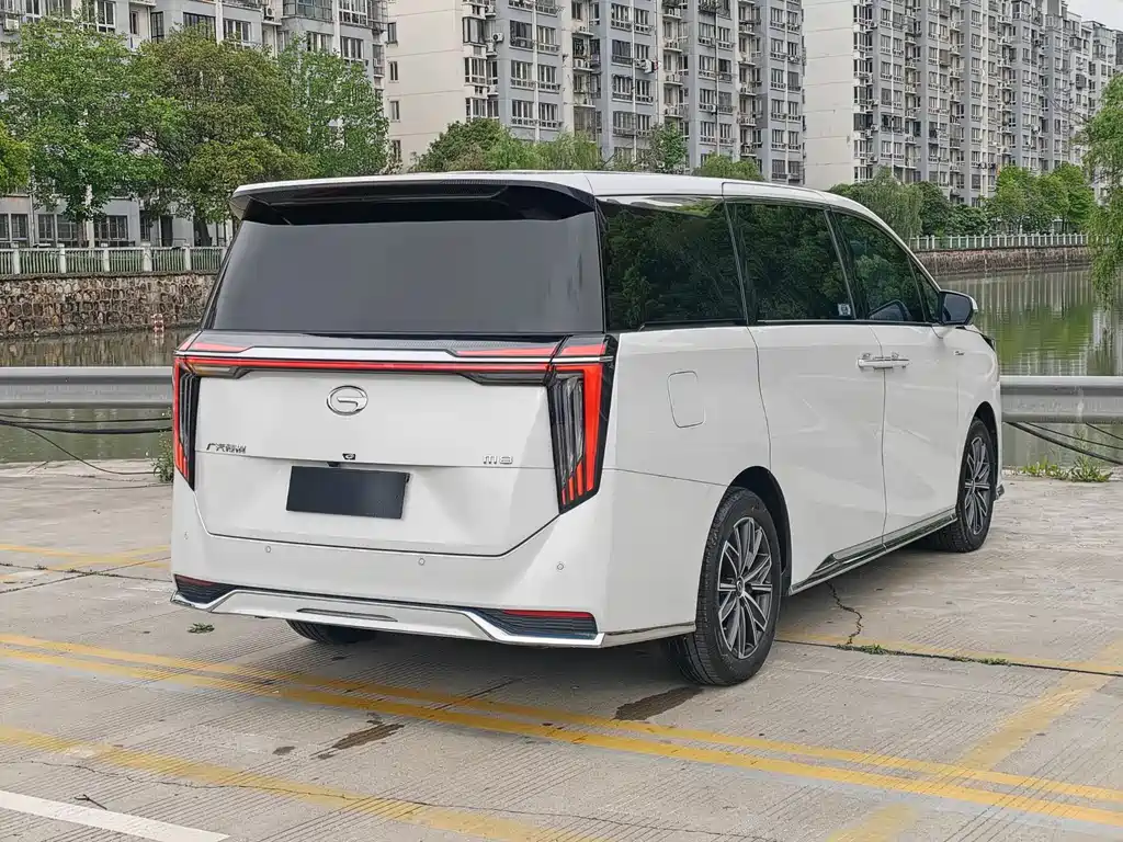 GAC Trumpchi M8 Master Series 400 T Distinguished