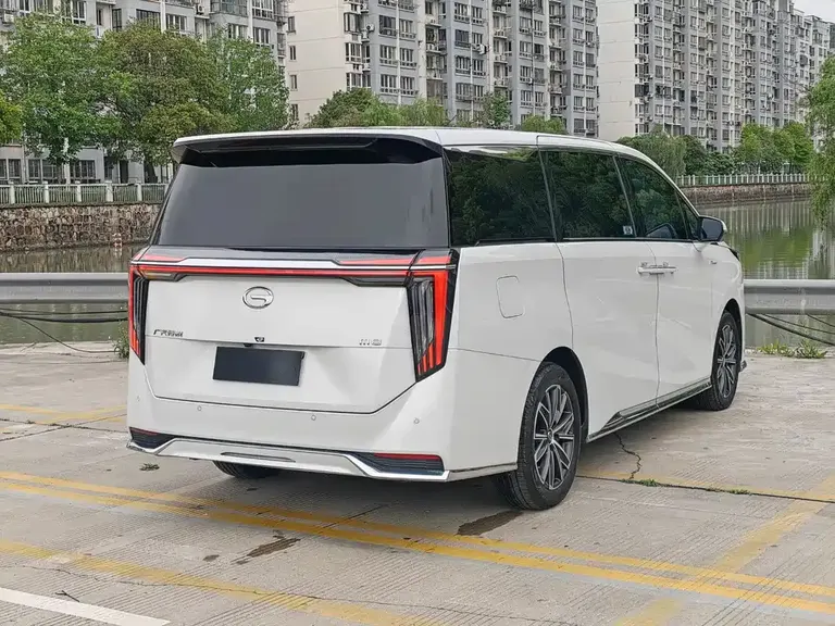 GAC Trumpchi M8 Master Series 400 T Distinguished