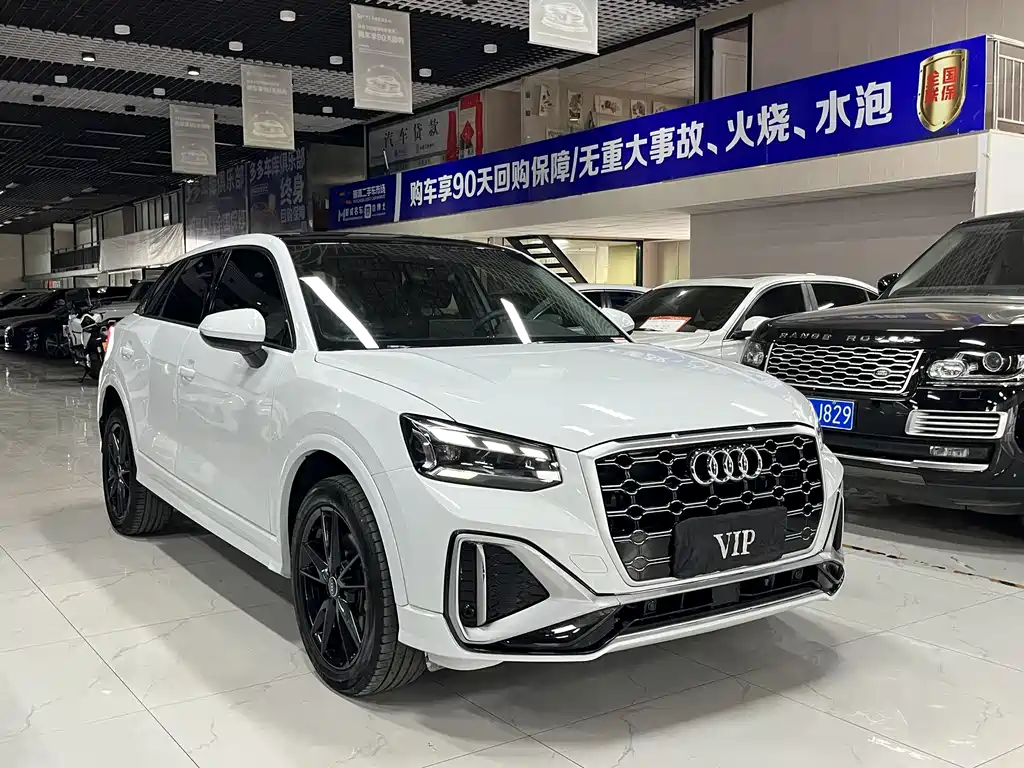 Audi Q2 L 35 TFSI Progressive Dynamic