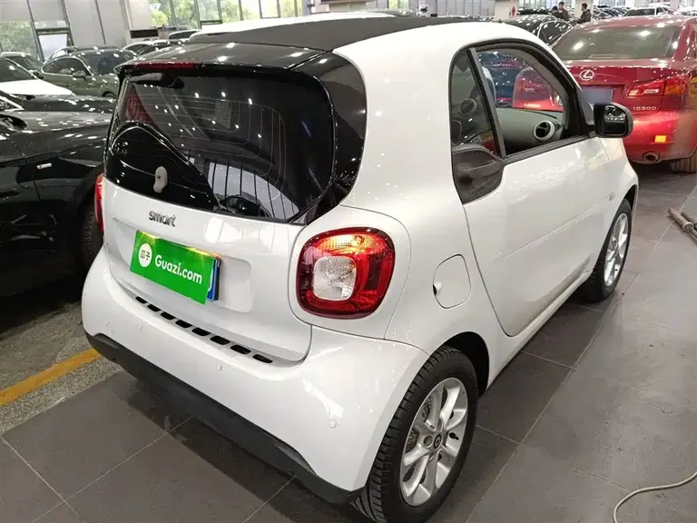 smart fortwo 1.0 L 52 kW Hardtop Agile CN-V