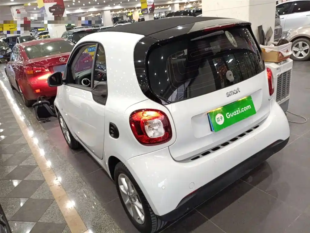 smart fortwo 1.0 L 52 kW Hardtop Agile CN-V