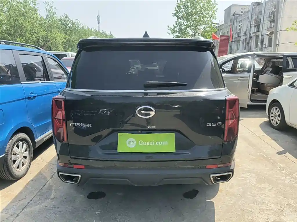 GAC Trumpchi GS8 Navigator Series 2.0 TGDI 2 WD Luxury Connected (7-seat)