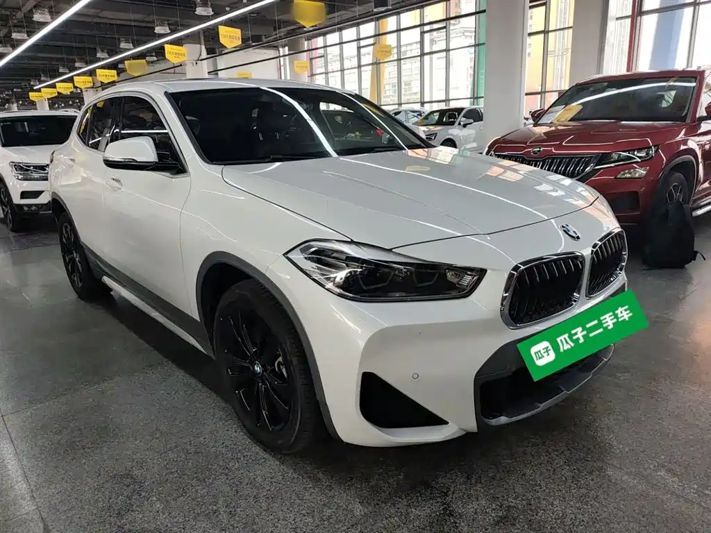 BMW X2 Facelift sDrive25 i M Offroad Package