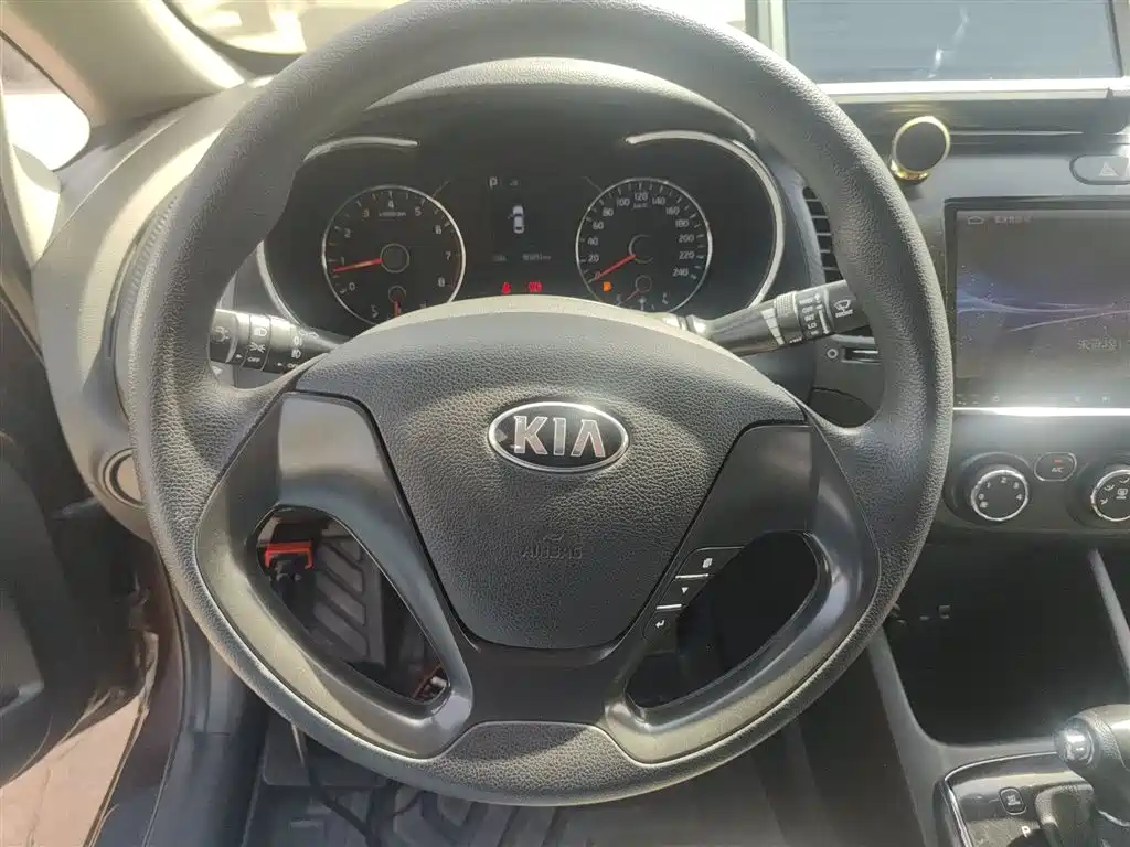 Kia K3 1.6 L Auto GL