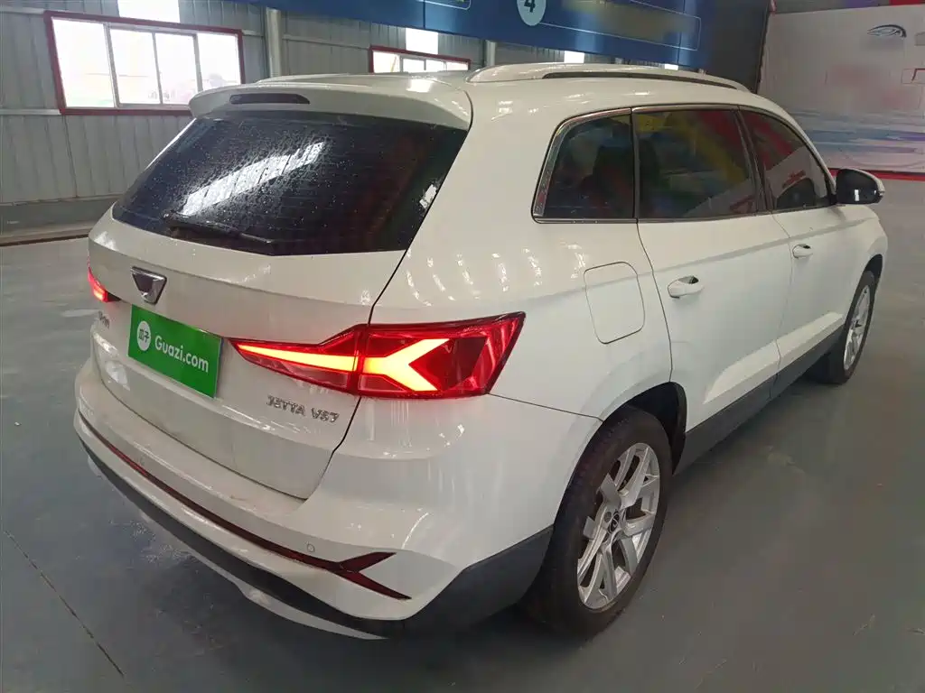 Jetta VS7 280 TSI Auto Progressive