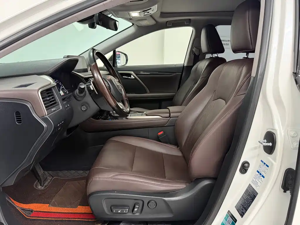 Lexus RX 300 4 WD Elegant CN-VI