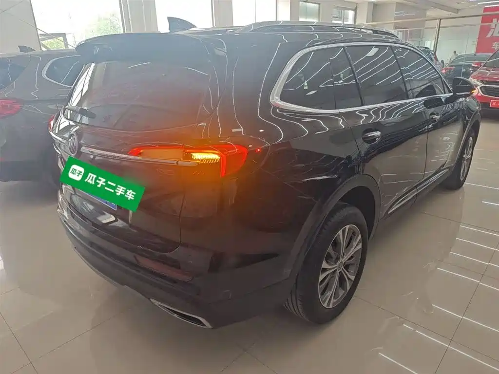 Envision Plus Envision Plus 652 T 5-seat Luxury