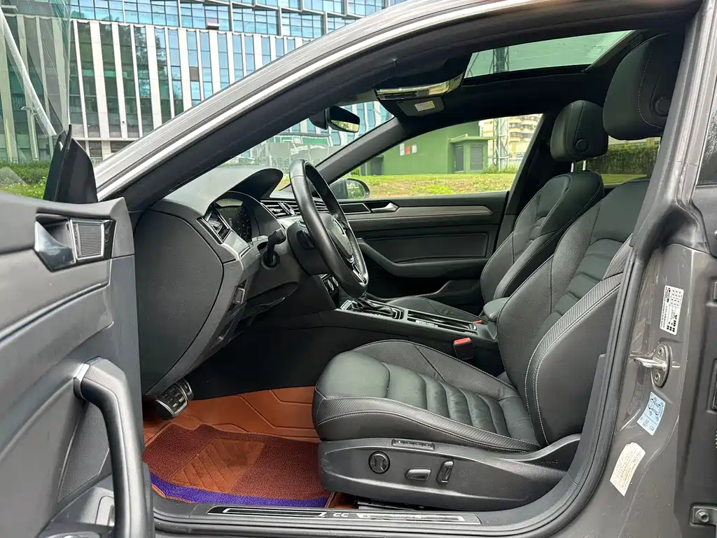 VW CC 380 TSI Charm Face CN-VI