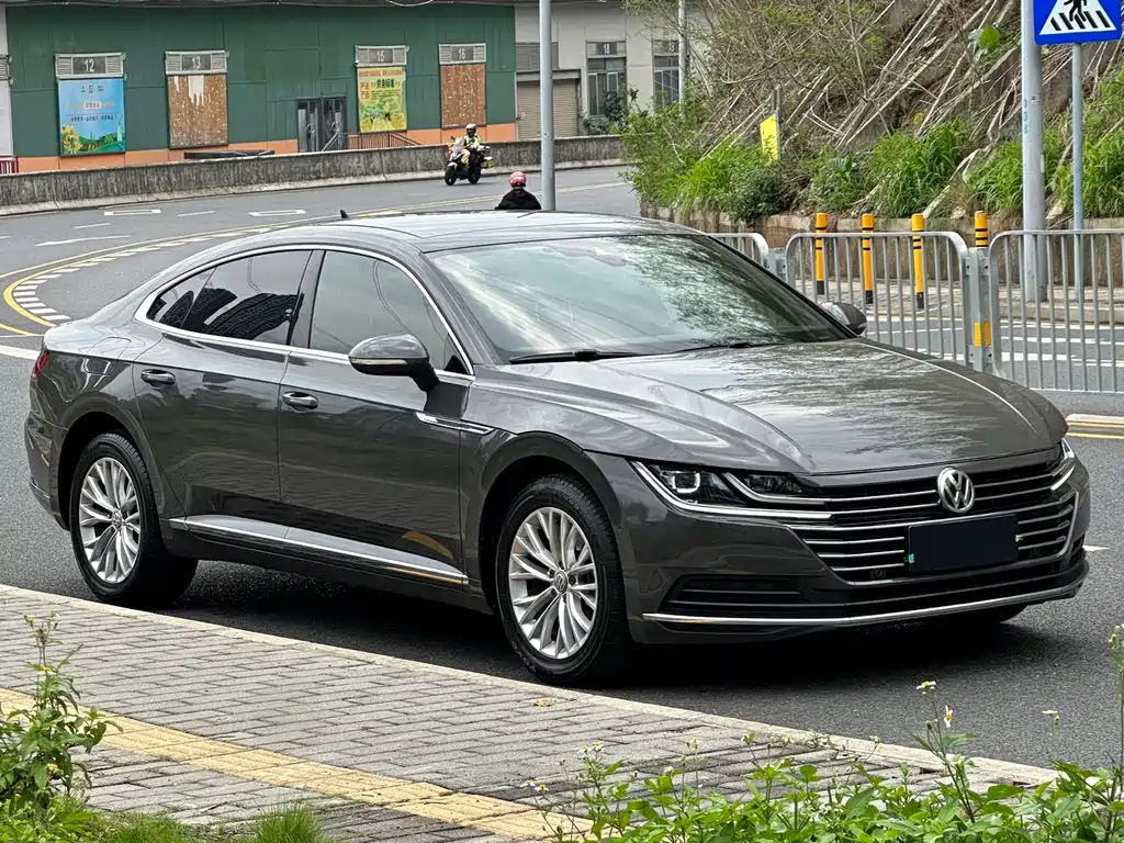 VW CC 380 TSI Charm Face CN-VI