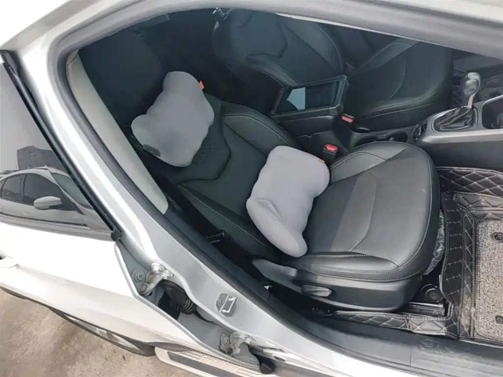 Compass 200 T Auto Home Enjoyment