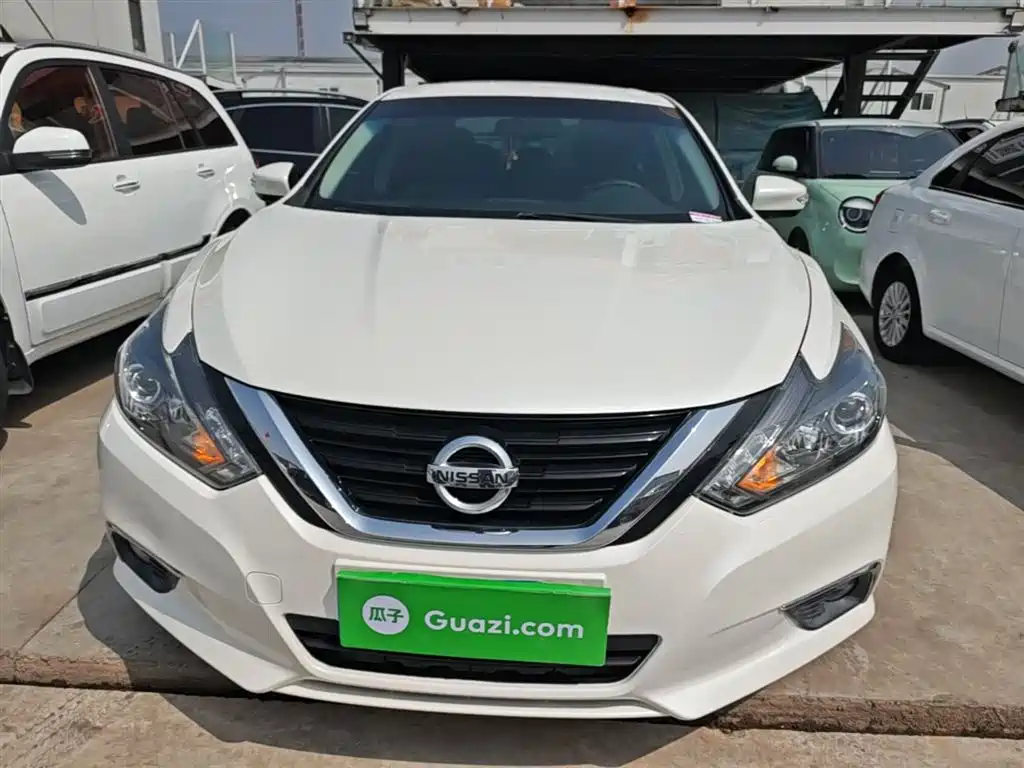 Teana 2.0 L XL Smart Progress
