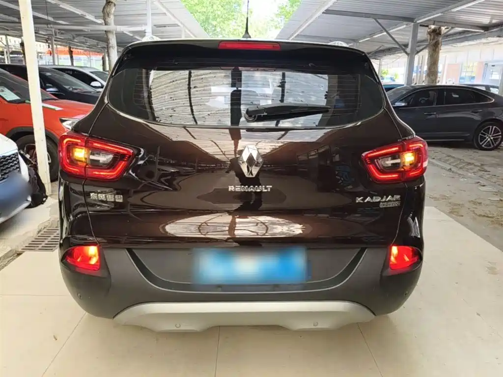 Kadjar 2.0 L 2 WD Leading