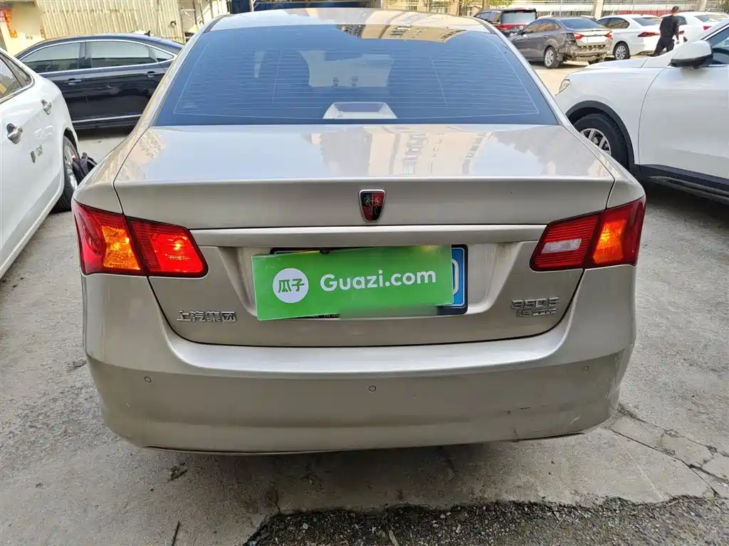Roewe 350 荣威350 2015款 1.5 L 手动豪华天窗版
