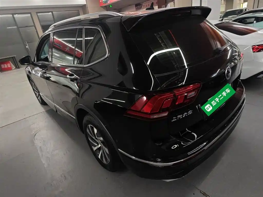 Tiguan L NEV 430 PHEV PHEV Distinguished