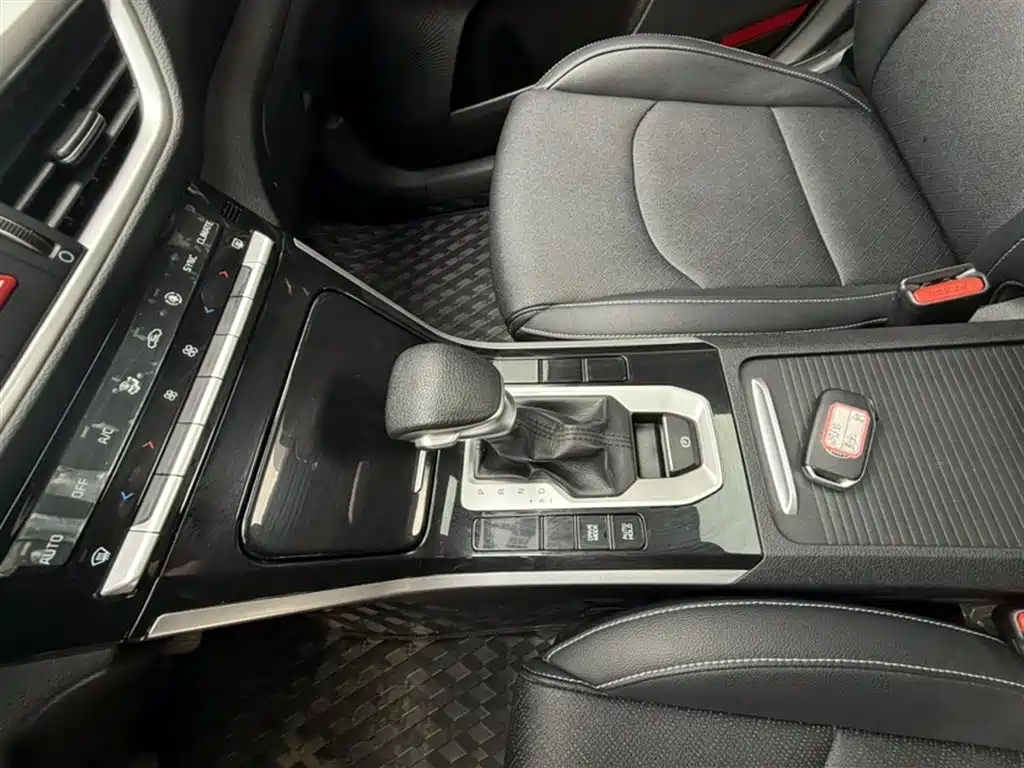 Kia K3 1.5 L CVT New Sharp Sunroof