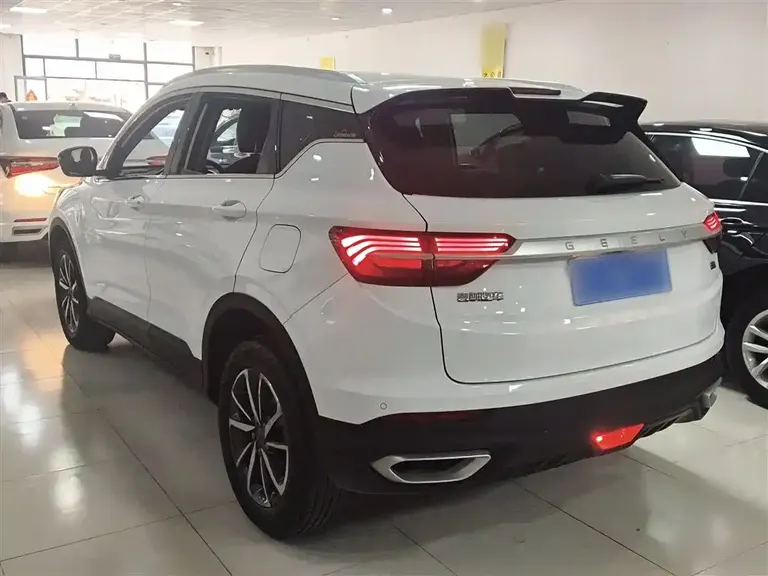 Geely Binyue Facelift 240 T DCT Hunter