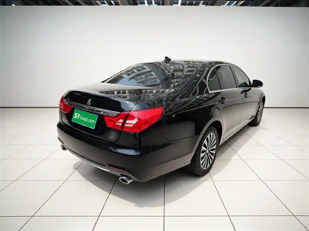 Hongqi H7 1.8 T Official