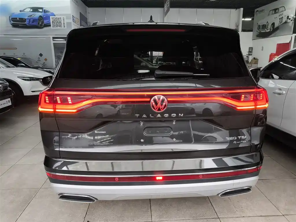 Talagon 380 TSI 4 WD Luxury Premium Realm Pro 6-seat