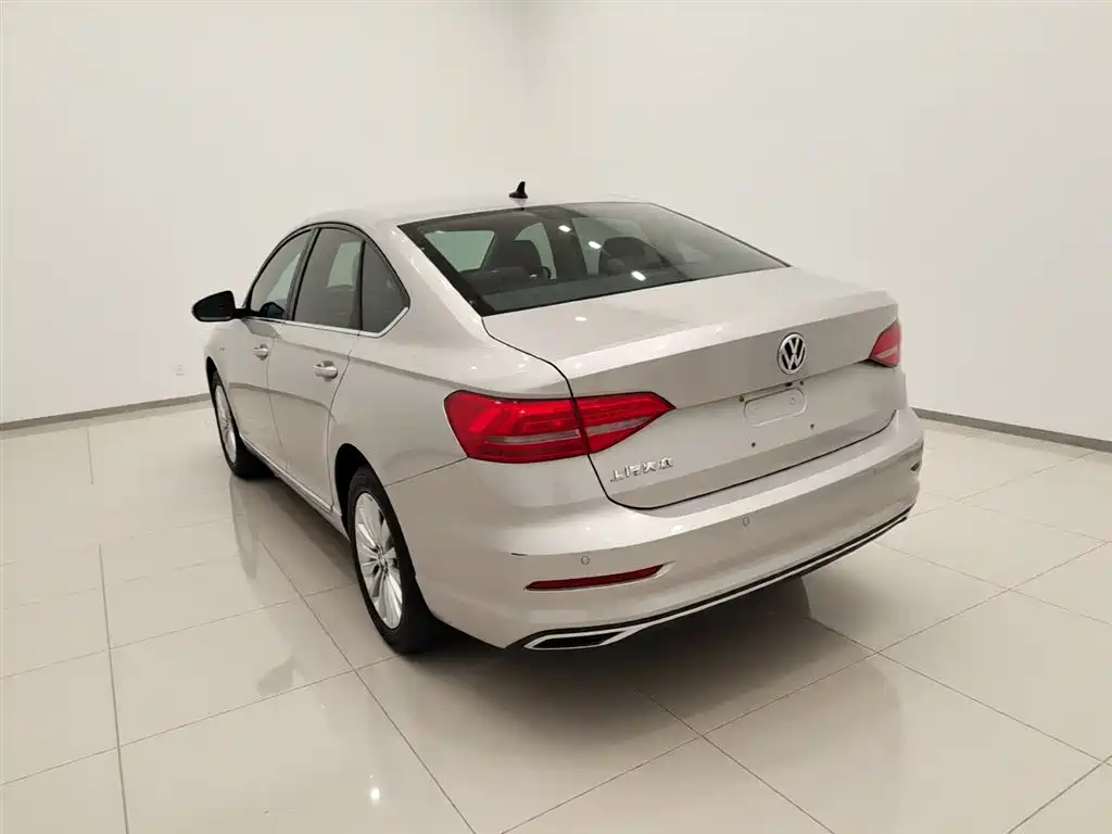 Lavida 280 TSI DSG Comfort CN-V