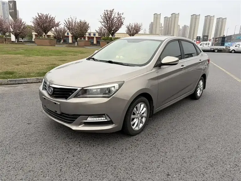 Changan Yuexiang V7 1.6 L Manual Pleasure CN-V