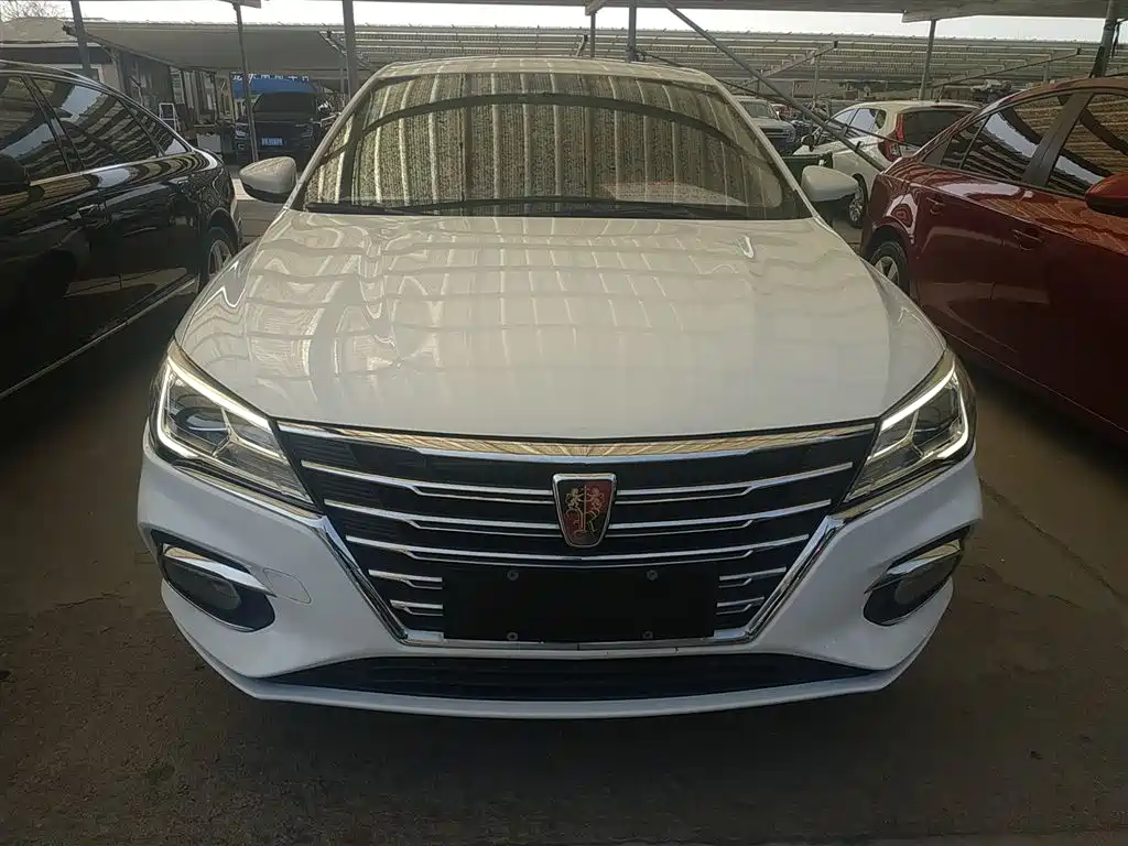 Roewe i5 1.5 L Manual 4 G Connected Bright Grand