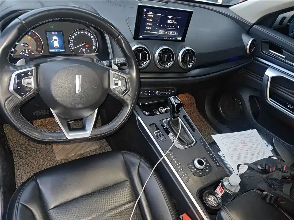 WEY VV5 2.0 T Super Luxury