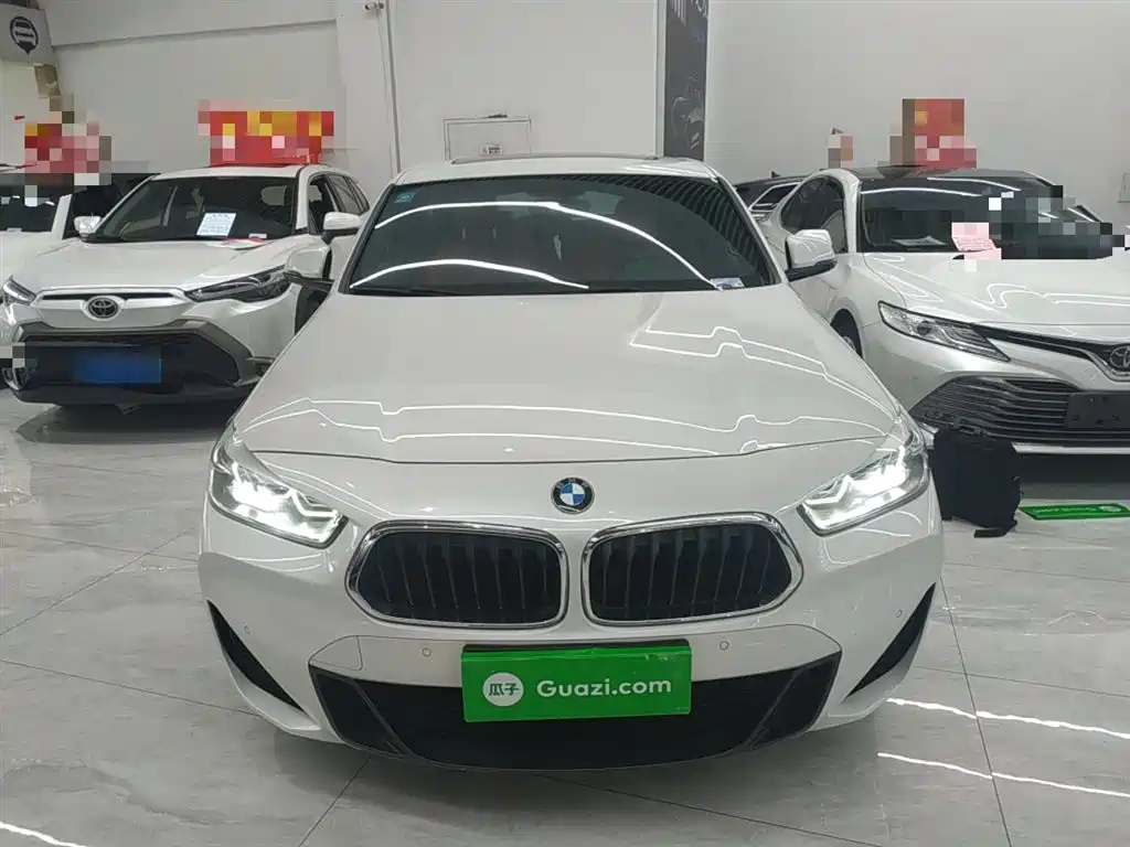 BMW X2 sDrive25 i Leading M Sport Package