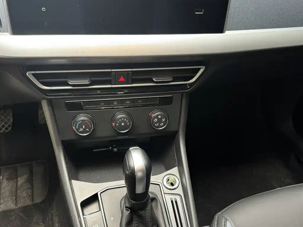 Lavida 1.5 L Auto Comfort