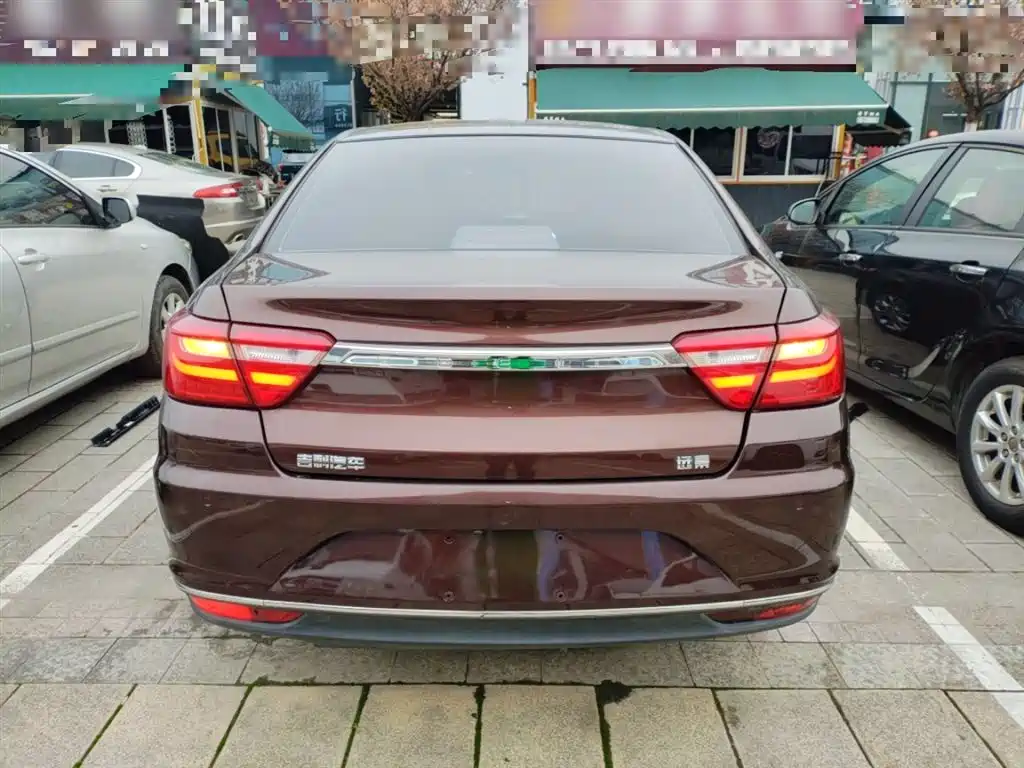 Vision 1.5 L Manual Happy