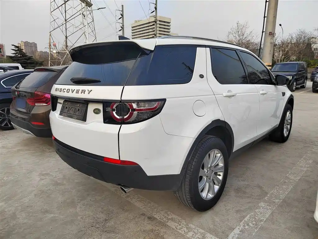 Discovery Sport 240 PS PURE