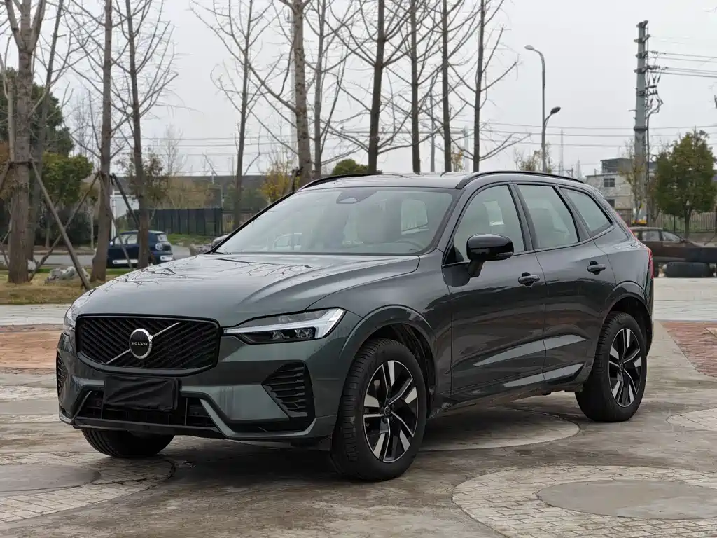 Volvo XC60 B5 4 WD Smart Vision Sport