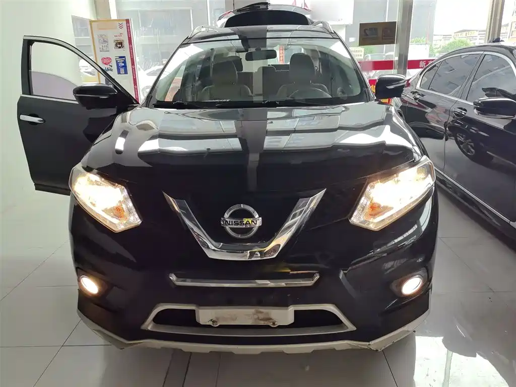 X-Trail 2.0 L CVT Comfort 2 WD