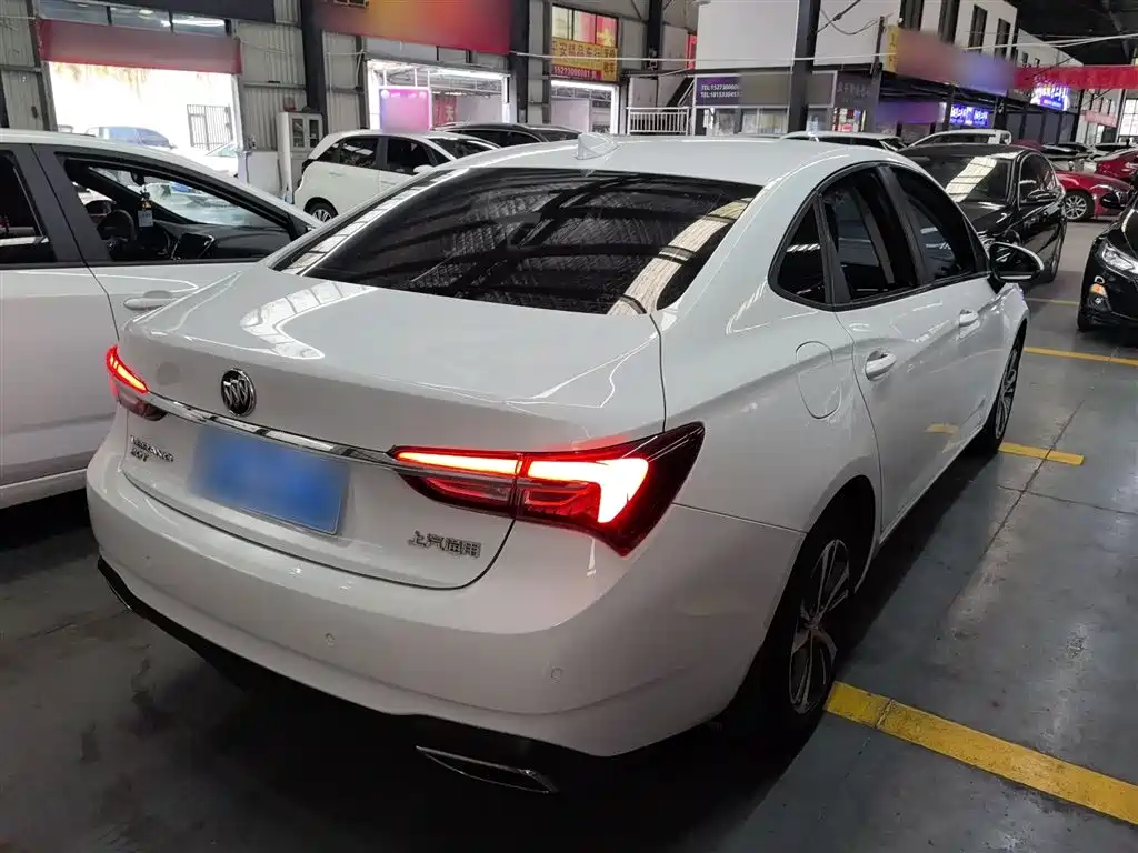 Verano 20 T CVT Leading