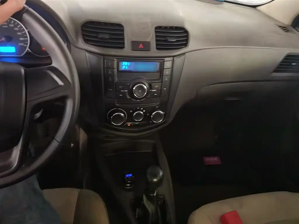 Wuling Hongguang 1.5 L Facelift S Comfort